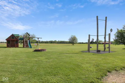 6782 200, New Palestine - 78