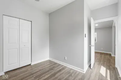 2121 Webb Street, Indianapolis - 25