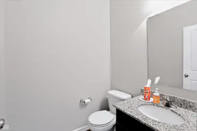 6379 Central Boulevard, Whitestown - 21