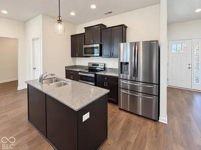 9831 Mystic Sun Court, Fishers - 3