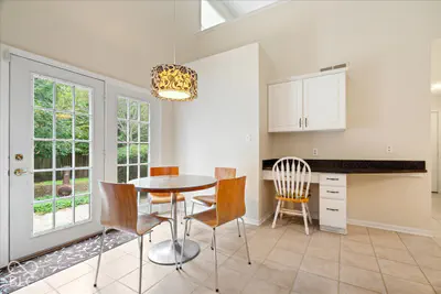 3015 Kindiwa Court, Carmel - 12