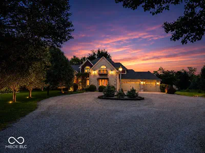 6223 200, Whiteland