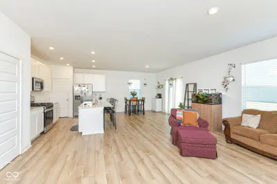 11447 Basalt Drive, Indianapolis - 6