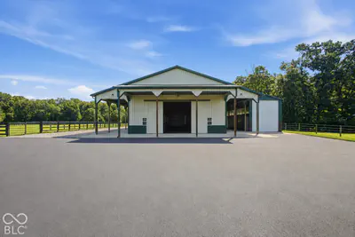 7813 W 50 S, Morgantown - 58