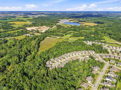 11162 Cliffside Drive, Fortville - 95