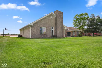 4814 550, New Palestine - 47