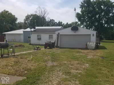 309 3rd Street, Oaktown - 3