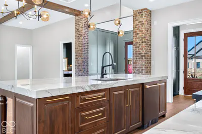 1221 Beechtree Lane, Franklin - 14