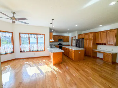 3861 E 300 N, Crawfordsville - 17