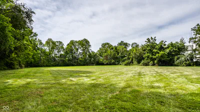 11575 Freeport Drive, Carmel - 34