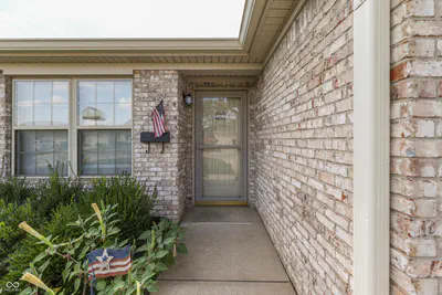 2063 Pelican, Franklin - 5