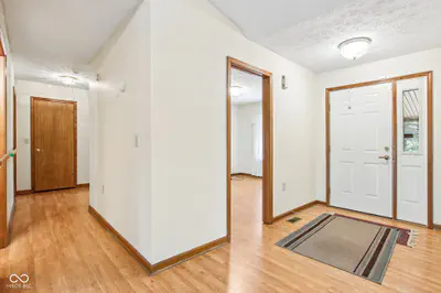 7238 Hearthstone, Indianapolis - 11