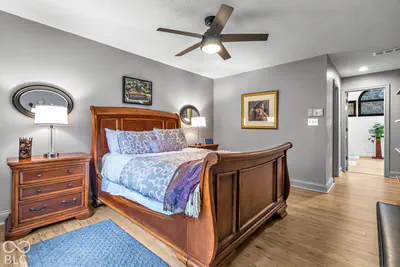 1679 Walnut Trace, Greenfield - 19
