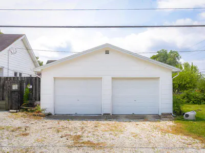 300 Hege Avenue, Columbus - 26