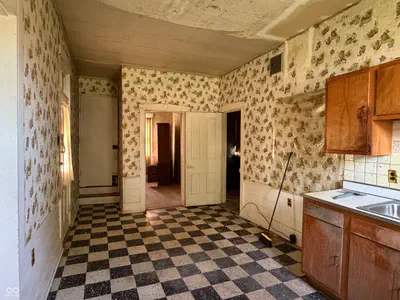 285 S East Street, Hartsville - 6