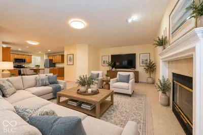 11979 Sellerton Drive, Fishers - 11