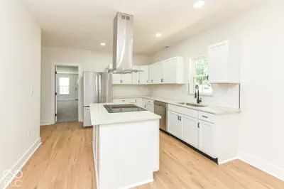 6326 N Main Street, Wilkinson - 12