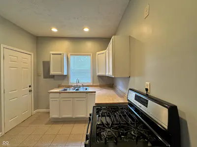 2143 Bellefontaine Street, Indianapolis - 8