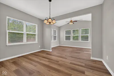 8922 Springview Drive, McCordsville - 13