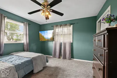 6349 W Buckskin Court, New Palestine - 34