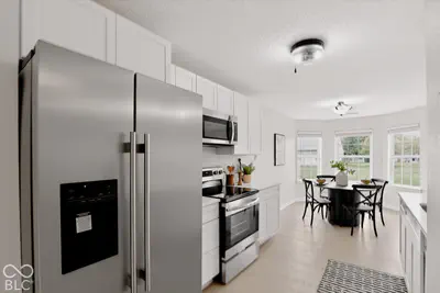 13083 N Sterling Commons, Fishers - 18