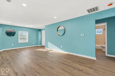 527 Holt Road, Indianapolis - 8