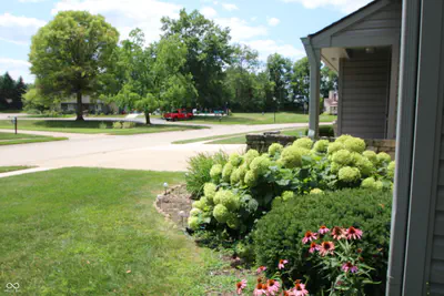 614 Conner Creek Drive, Fishers - 28
