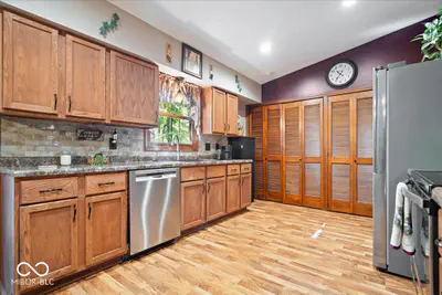 3941 Meridee Drive, Indianapolis - 13