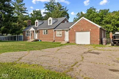 6461 Madison Avenue, Indianapolis - 32