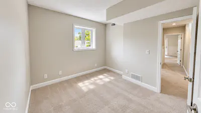 9531 Harbour Pointe Drive, Bloomington - 21
