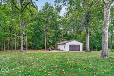 7721 200 Road, New Palestine - 33