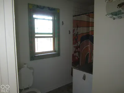 605 42nd Street, Indianapolis - 33