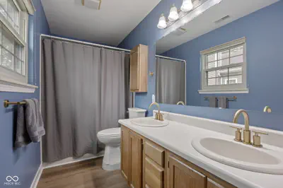854 Ellington Circle, Greenwood - 27
