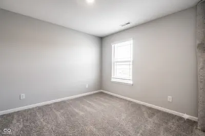 6061 Granby Drive, Whitestown - 24
