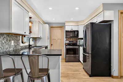 2663 Forest Drive, Columbus - 11