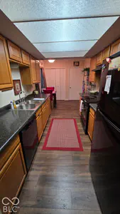 5063 Fairway Drive, Avon - 26