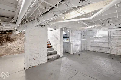 1114 Saint Clair Street, Indianapolis - 92