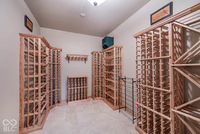 6562 W May Apple Drive, McCordsville - 55