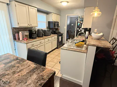 928 W 79th Street, Indianapolis - 3
