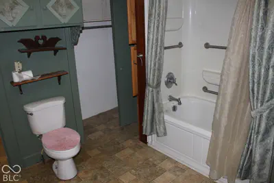 11 Bloomington Street, Greencastle - 11
