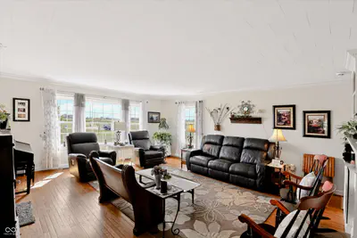 9510 235th Street, Cicero - 9