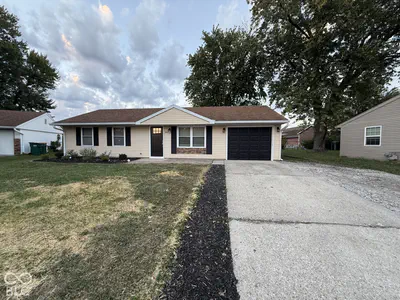 80 Bryant Court, Franklin - 2
