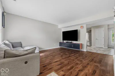 6533 Crandall Circle, Indianapolis - 5