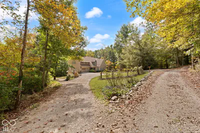 925 Oakwood Lane, Paoli - 63
