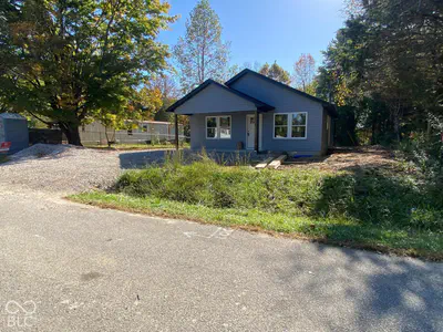1892 Londondary Way, North Vernon