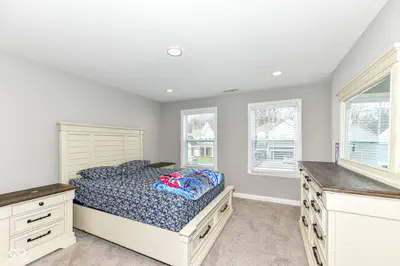 10627 Oak Bend Boulevard, Indianapolis - 30