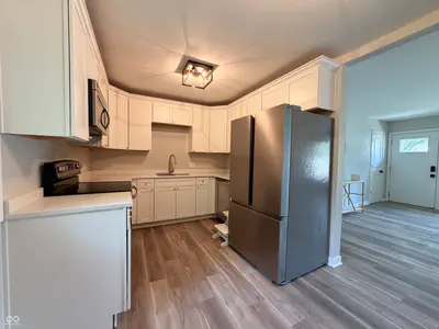 4655 Earlham Drive, Indianapolis - 2