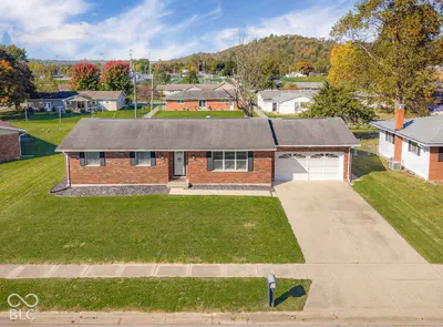 9032 Shadow Drive, Brookville - 3