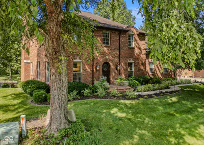 4695 Stonebridge Court, Columbus