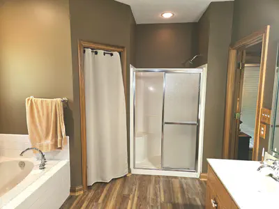 1755 Walnut Trace, Greenfield - 23